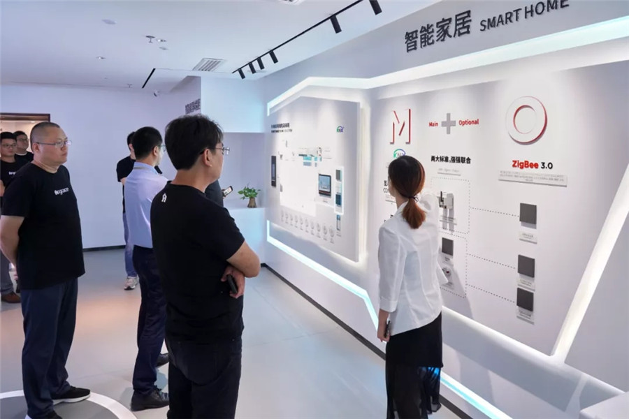 GVS視聲與雅觀科技簽署戰略協議