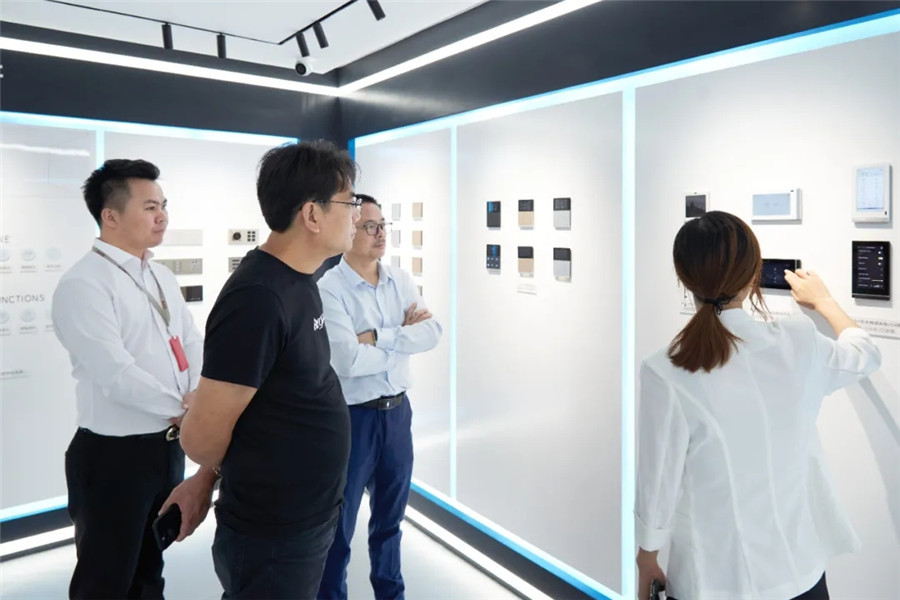 GVS視聲與雅觀科技簽署戰略協議